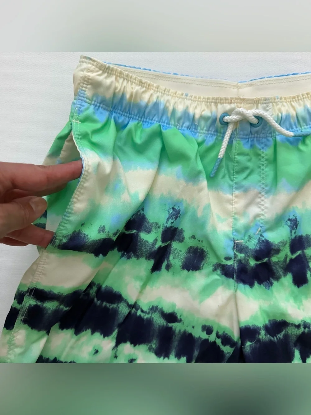 Cat & Jack Green Navy Tie-Dye Kids Swim Trunks Size M (8) HUSKY